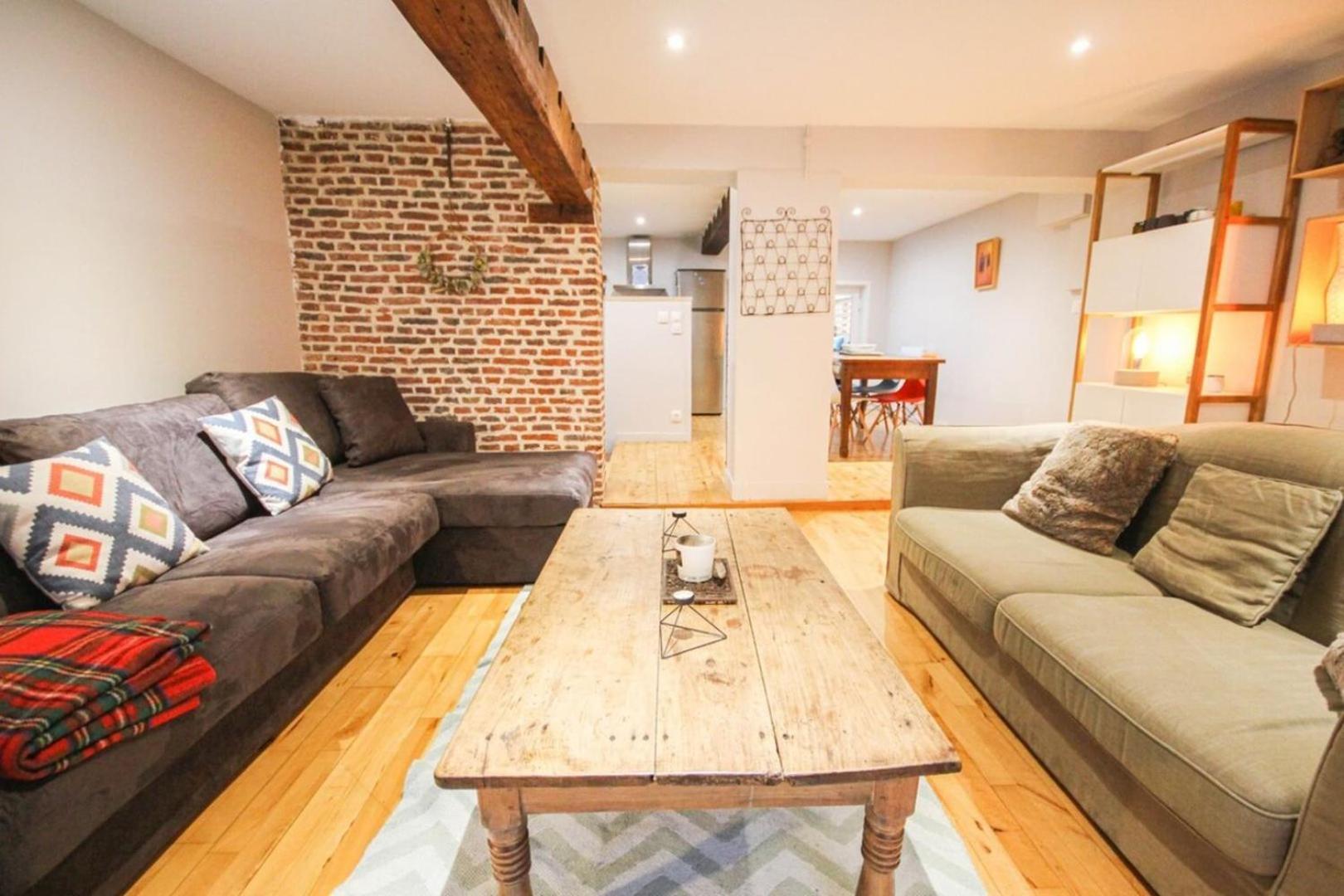 Duplex In The Heart Of Old Lille Terrace + Parkingアパートメント エクステリア 写真