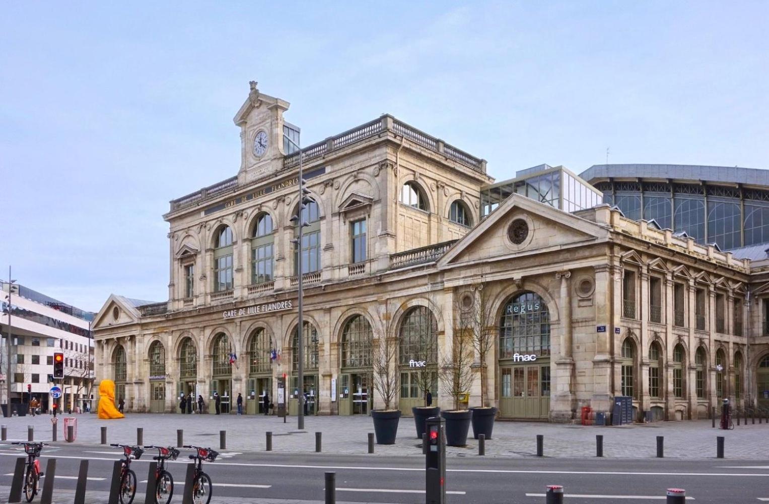 Duplex In The Heart Of Old Lille Terrace + Parkingアパートメント エクステリア 写真